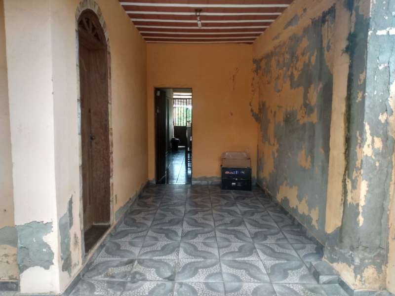 Casa à venda com 4 quartos, 260m² - Foto 3