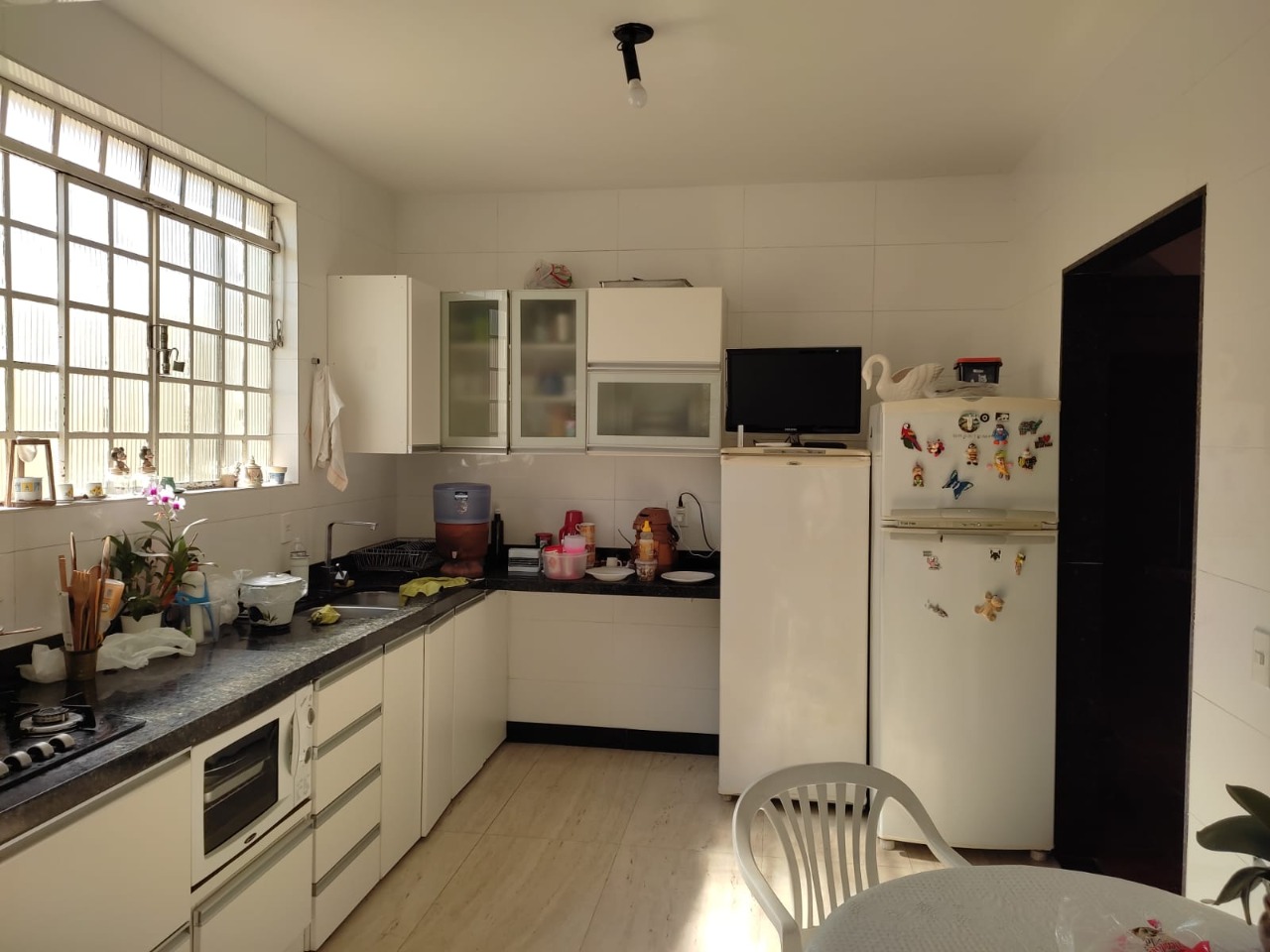 Casa à venda com 4 quartos, 372m² - Foto 8