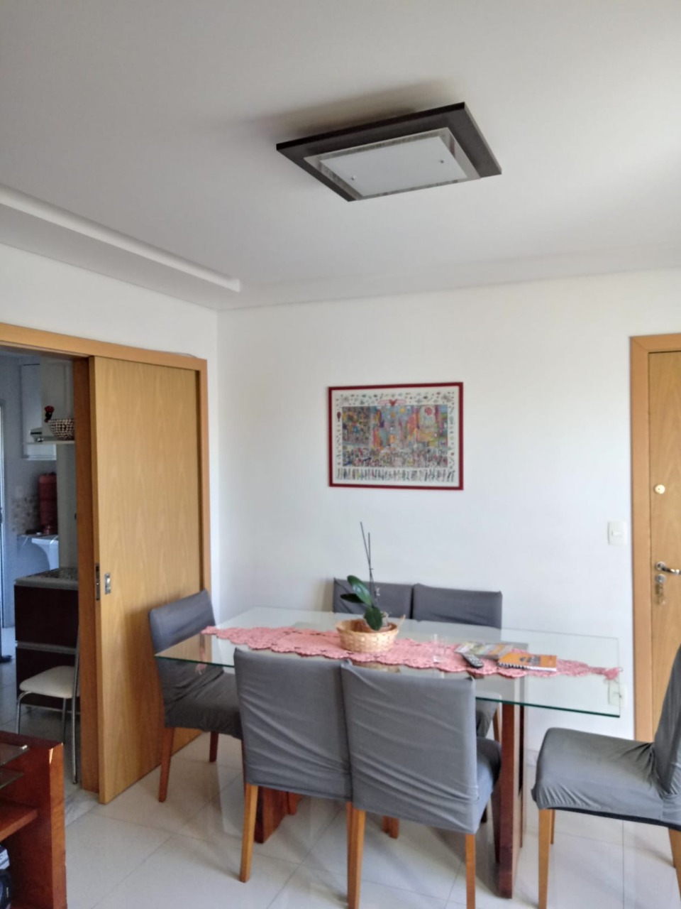 Apartamento à venda com 3 quartos, 100m² - Foto 2