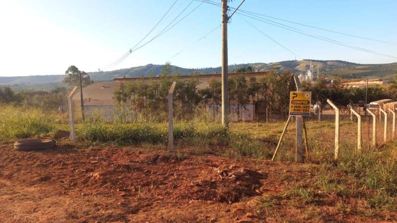 Terreno à venda, 623m² - Foto 2