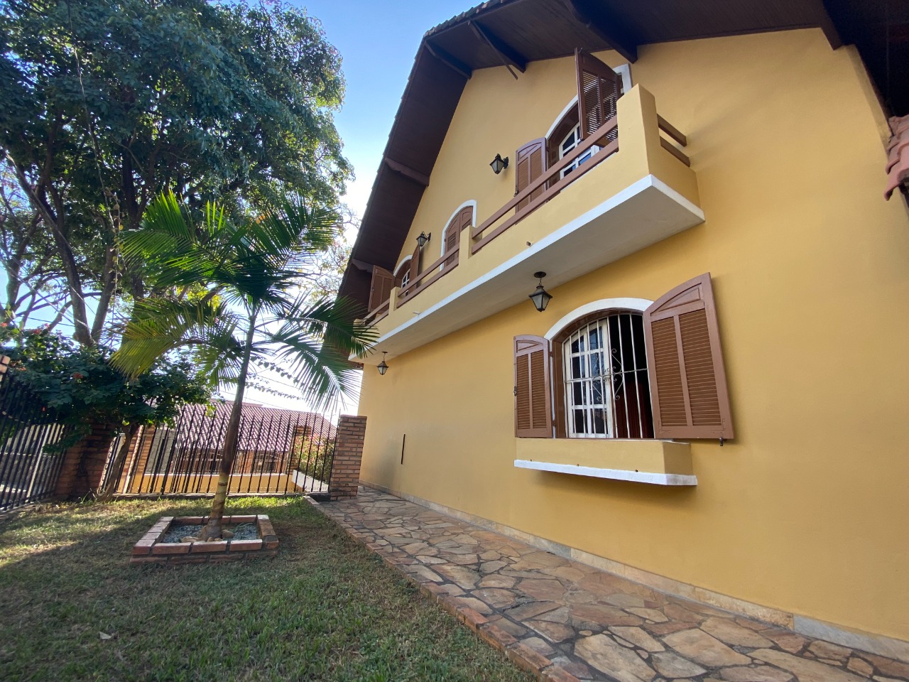 Casa à venda com 4 quartos, 357m² - Foto 16