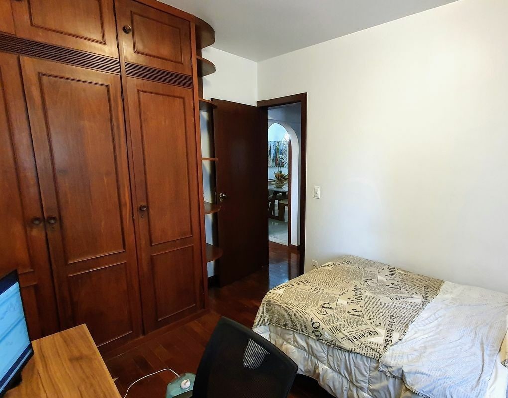 Apartamento à venda com 4 quartos, 140m² - Foto 22