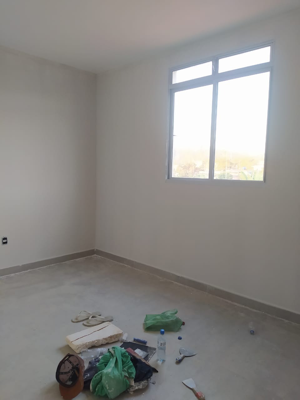 Casa à venda com 2 quartos, 70m² - Foto 3