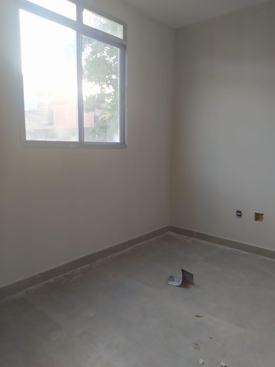 Casa à venda com 2 quartos, 70m² - Foto 4