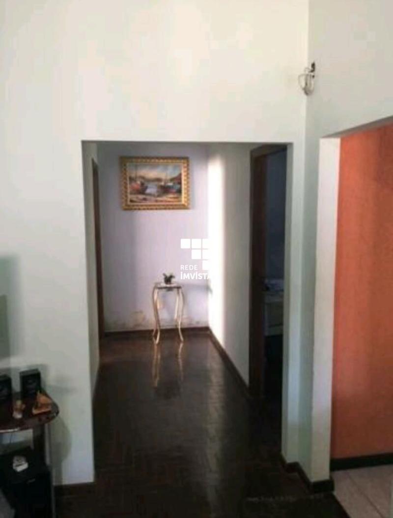 Casa à venda com 3 quartos, 120m² - Foto 2