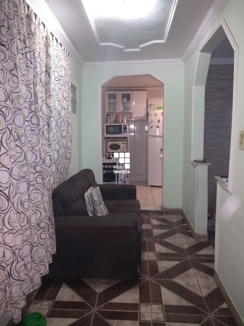 Casa à venda com 5 quartos, 200m² - Foto 5