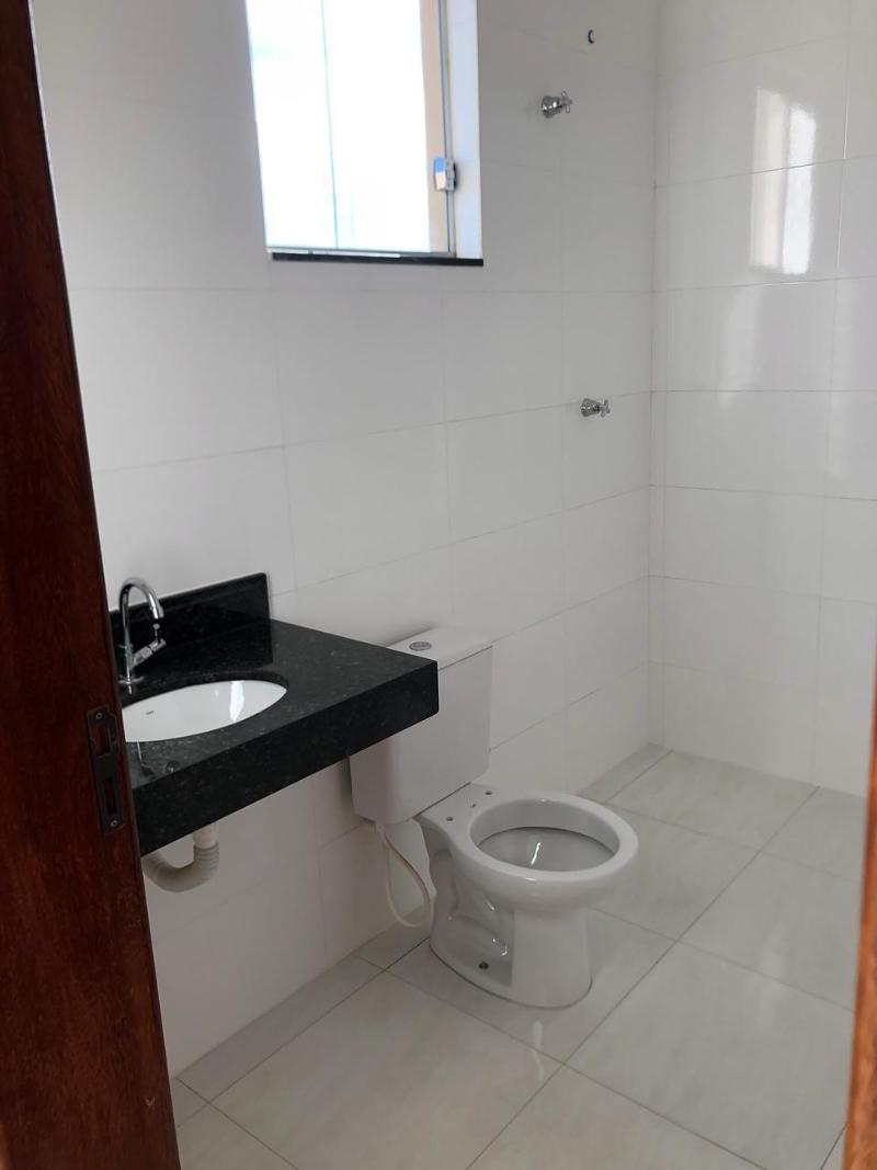 Casa à venda com 2 quartos, 90m² - Foto 5