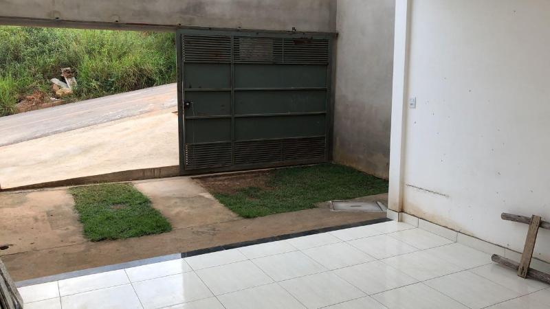 Casa à venda com 2 quartos, 90m² - Foto 8