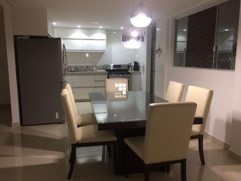 Apartamento à venda com 3 quartos, 165m² - Foto 1