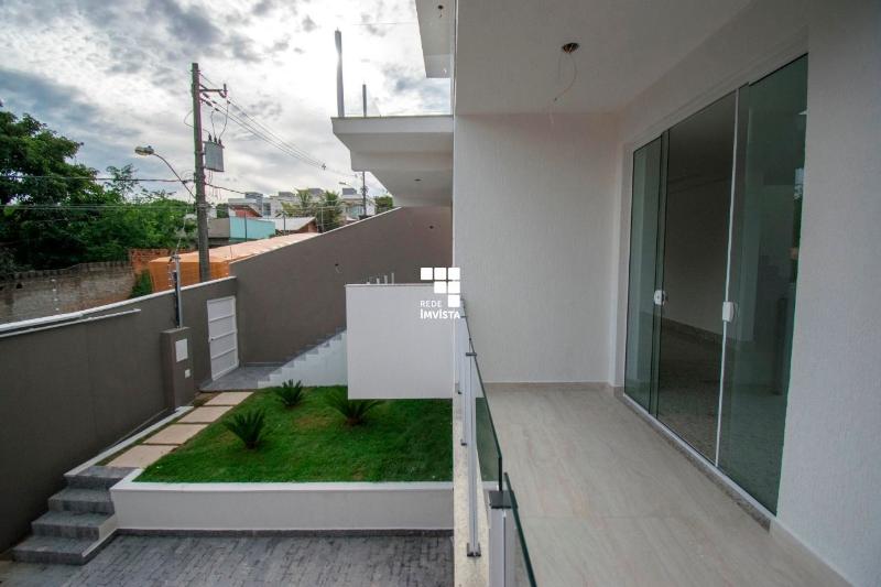 Casa à venda com 5 quartos, 360m² - Foto 3