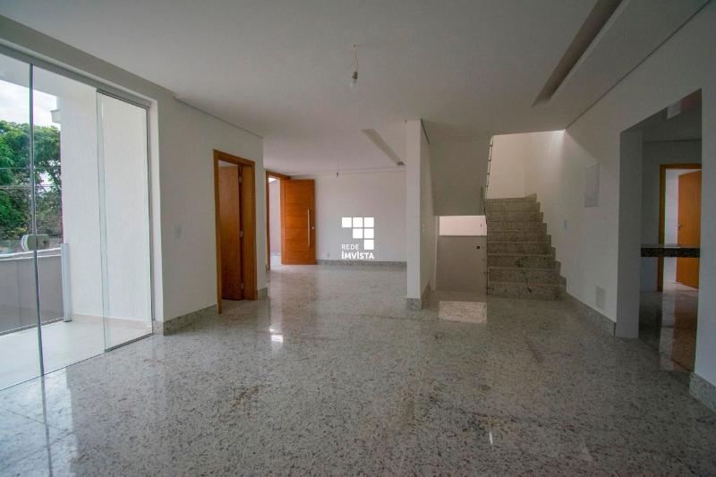 Casa à venda com 5 quartos, 360m² - Foto 5