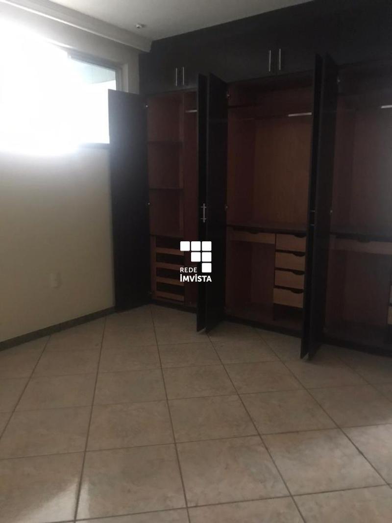 Casa à venda com 4 quartos, 130m² - Foto 18