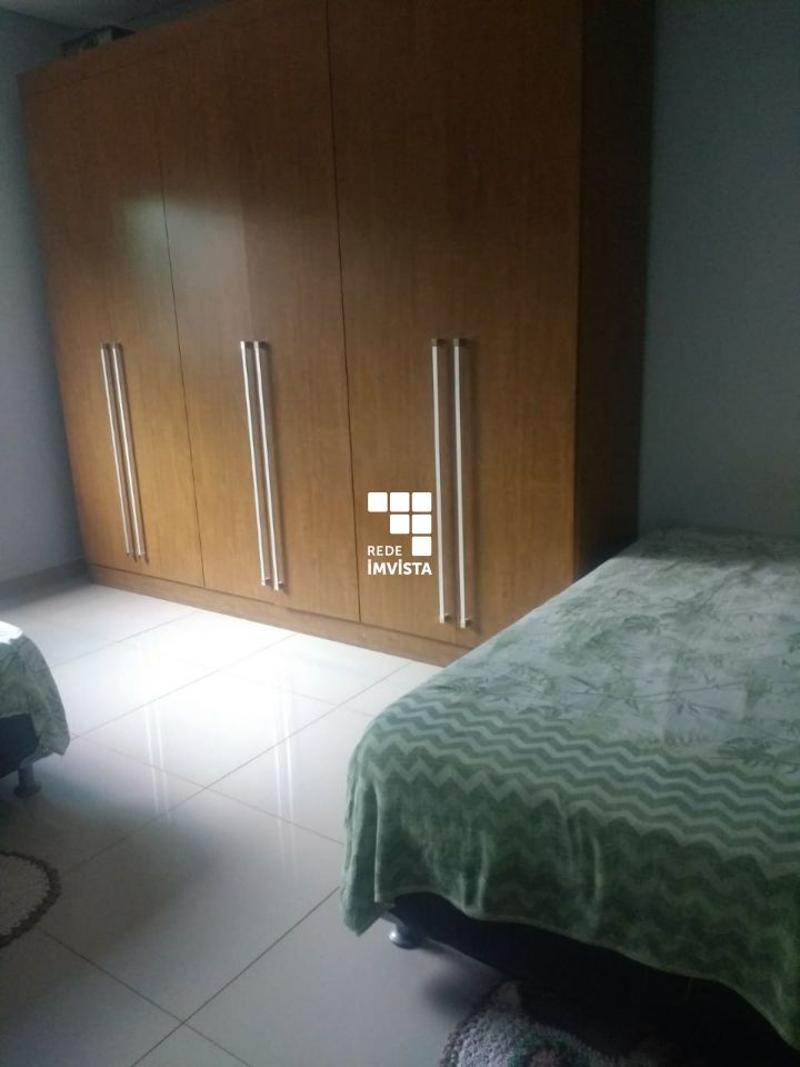 Casa à venda com 3 quartos, 360m² - Foto 21