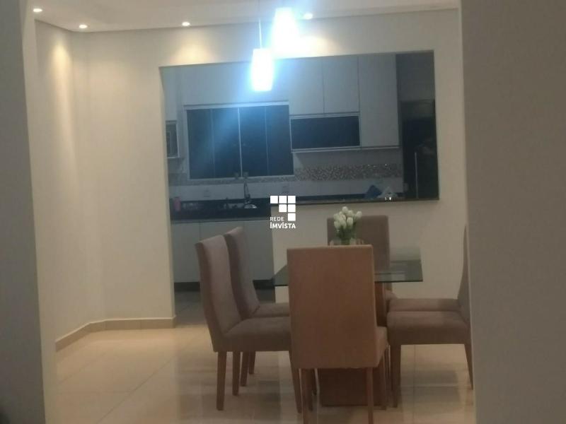 Casa à venda com 3 quartos, 360m² - Foto 4