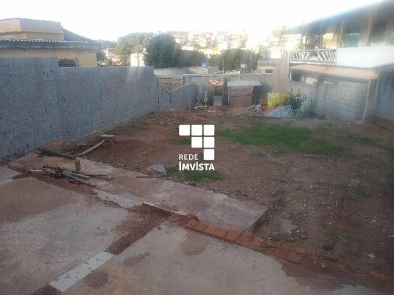 Terreno à venda, 330m² - Foto 1