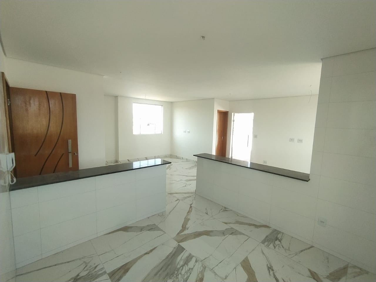 Cobertura à venda com 4 quartos, 168m² - Foto 2