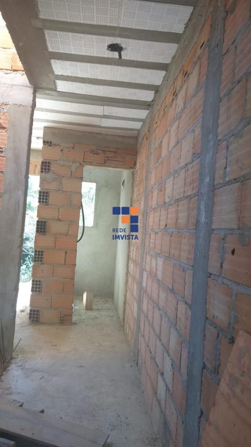 Casa à venda com 3 quartos, 80m² - Foto 5