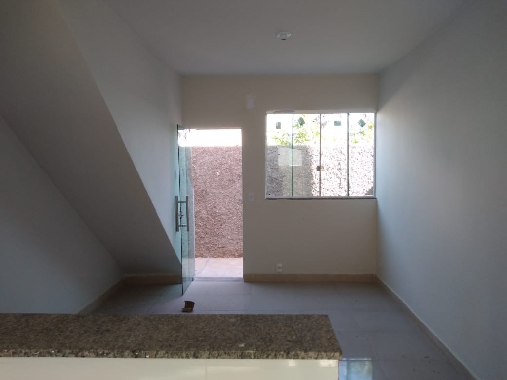 Apartamento à venda com 2 quartos, 65m² - Foto 4