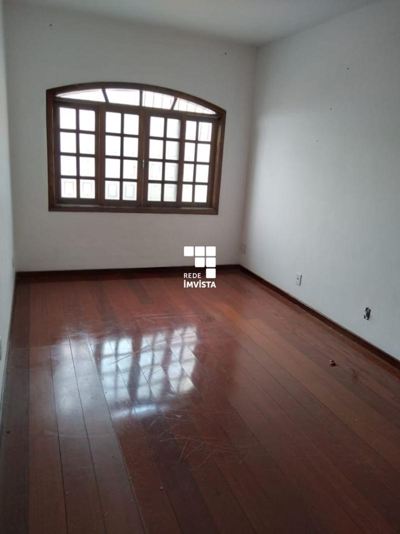 Casa à venda com 4 quartos, 460m² - Foto 14