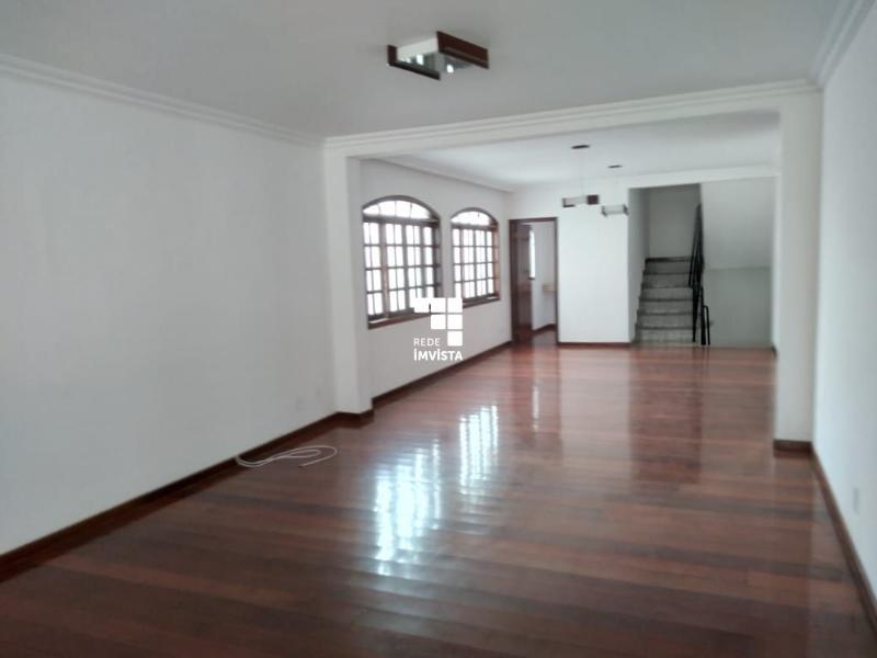 Casa à venda com 4 quartos, 460m² - Foto 15