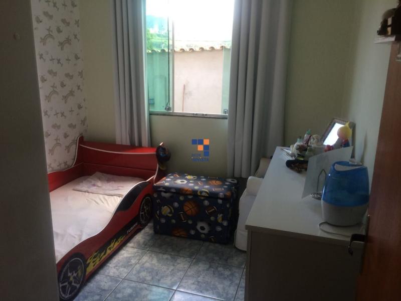 Casa à venda com 3 quartos, 200m² - Foto 7