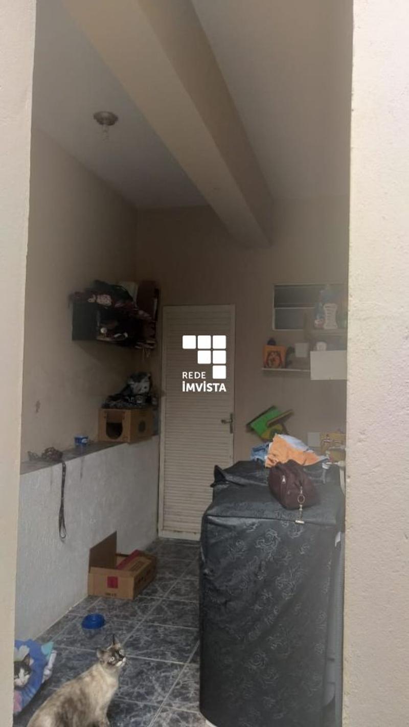 Casa à venda com 3 quartos, 200m² - Foto 16