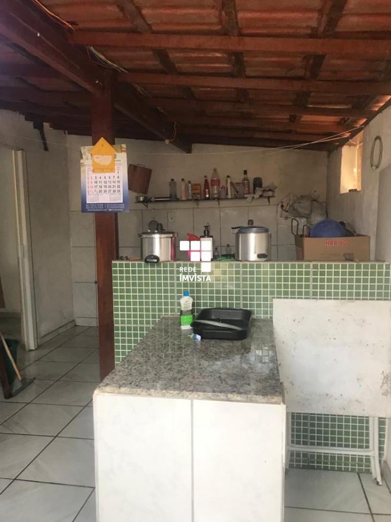 Casa à venda com 3 quartos, 286m² - Foto 13