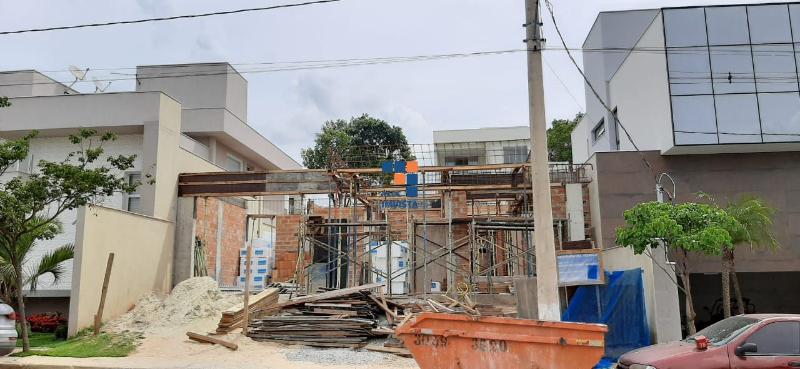 Casa à venda com 4 quartos, 400m² - Foto 3