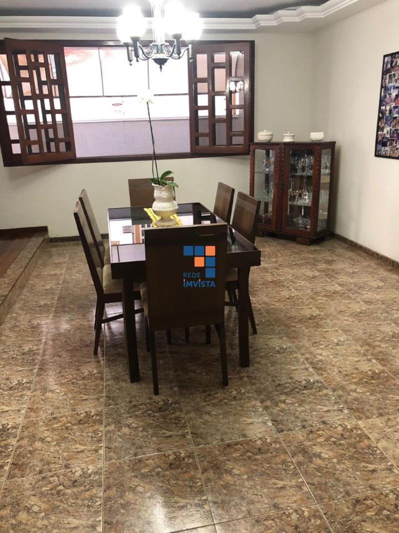 Casa à venda com 3 quartos, 400m² - Foto 19