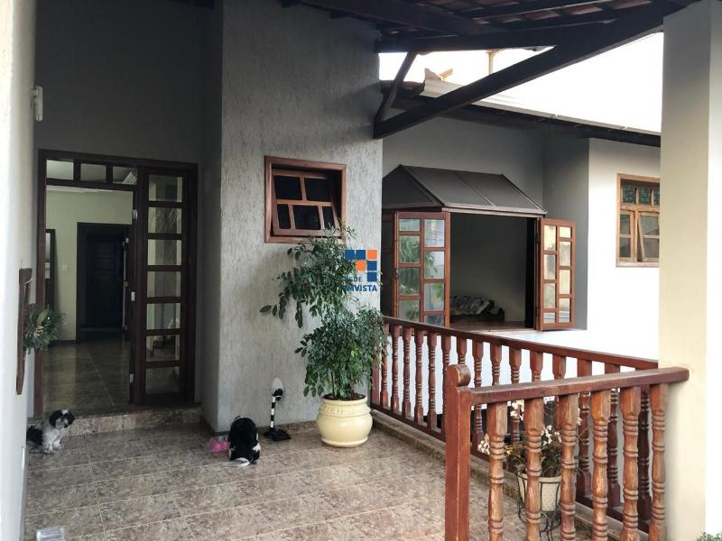 Casa à venda com 3 quartos, 400m² - Foto 15