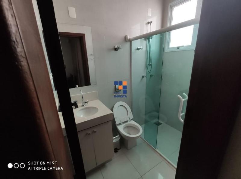 Casa à venda com 4 quartos, 360m² - Foto 17