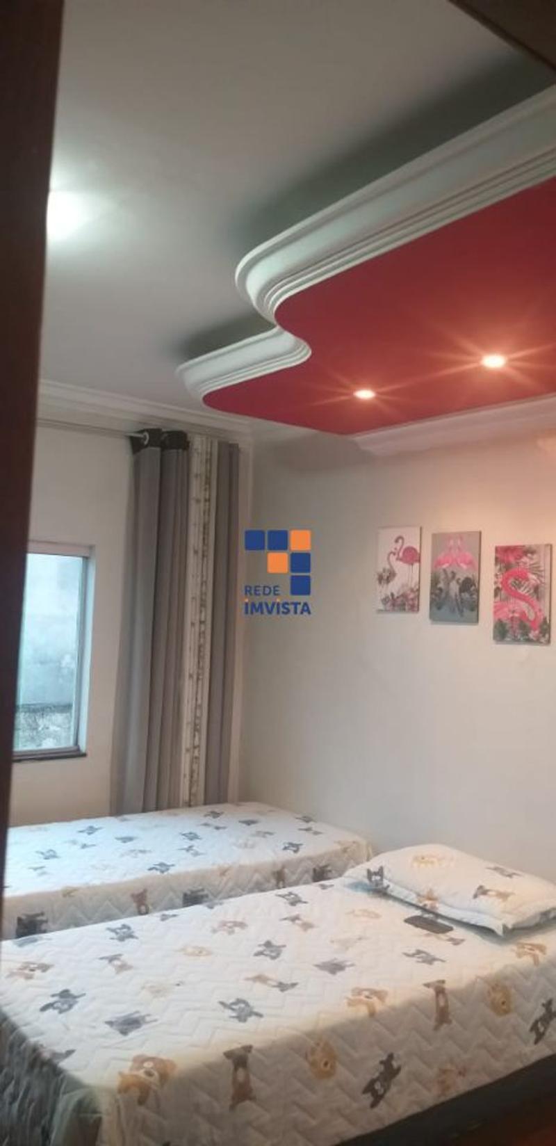 Casa à venda com 3 quartos, 360m² - Foto 11