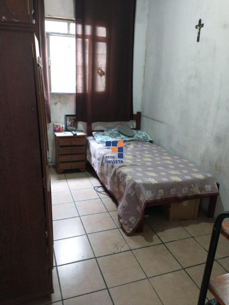 Casa à venda com 3 quartos, 360m² - Foto 14