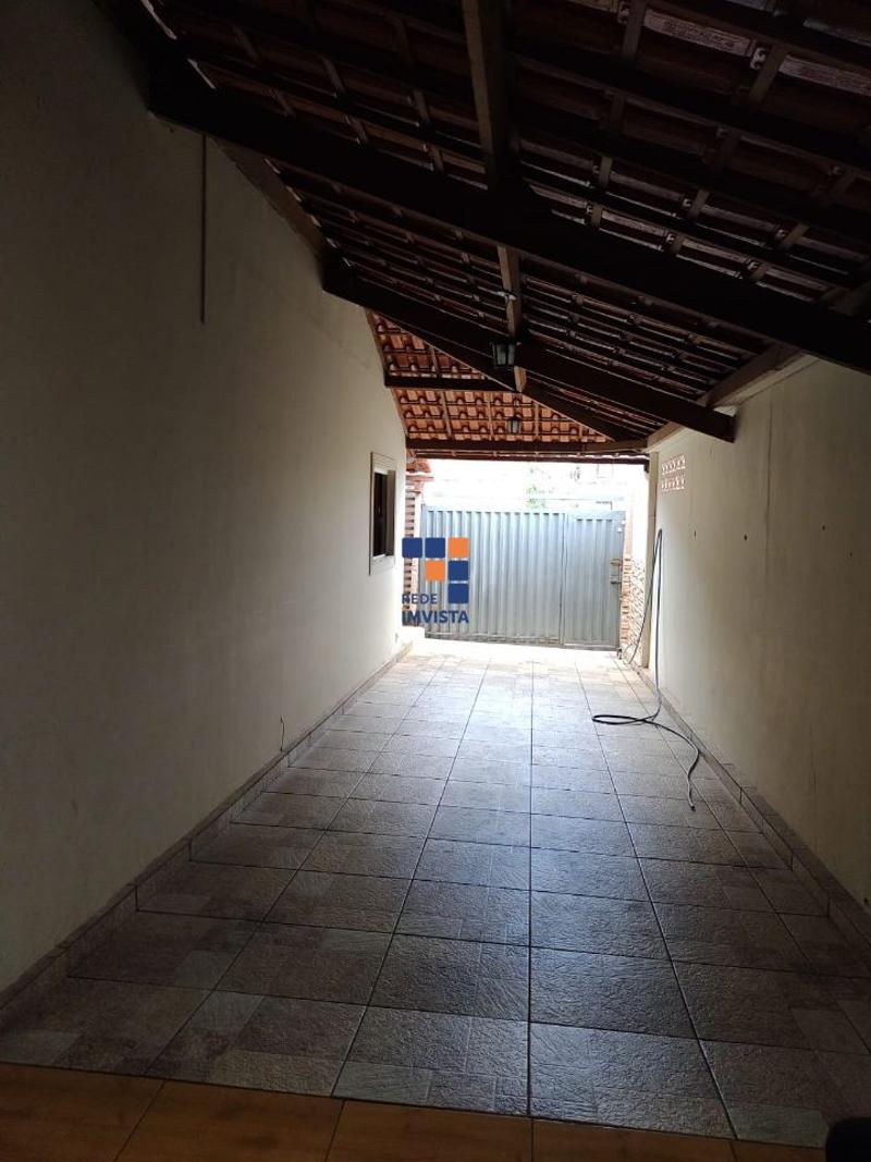 Casa à venda com 4 quartos, 200m² - Foto 8