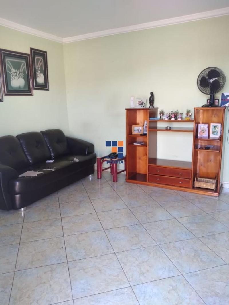 Casa à venda com 3 quartos, 360m² - Foto 10