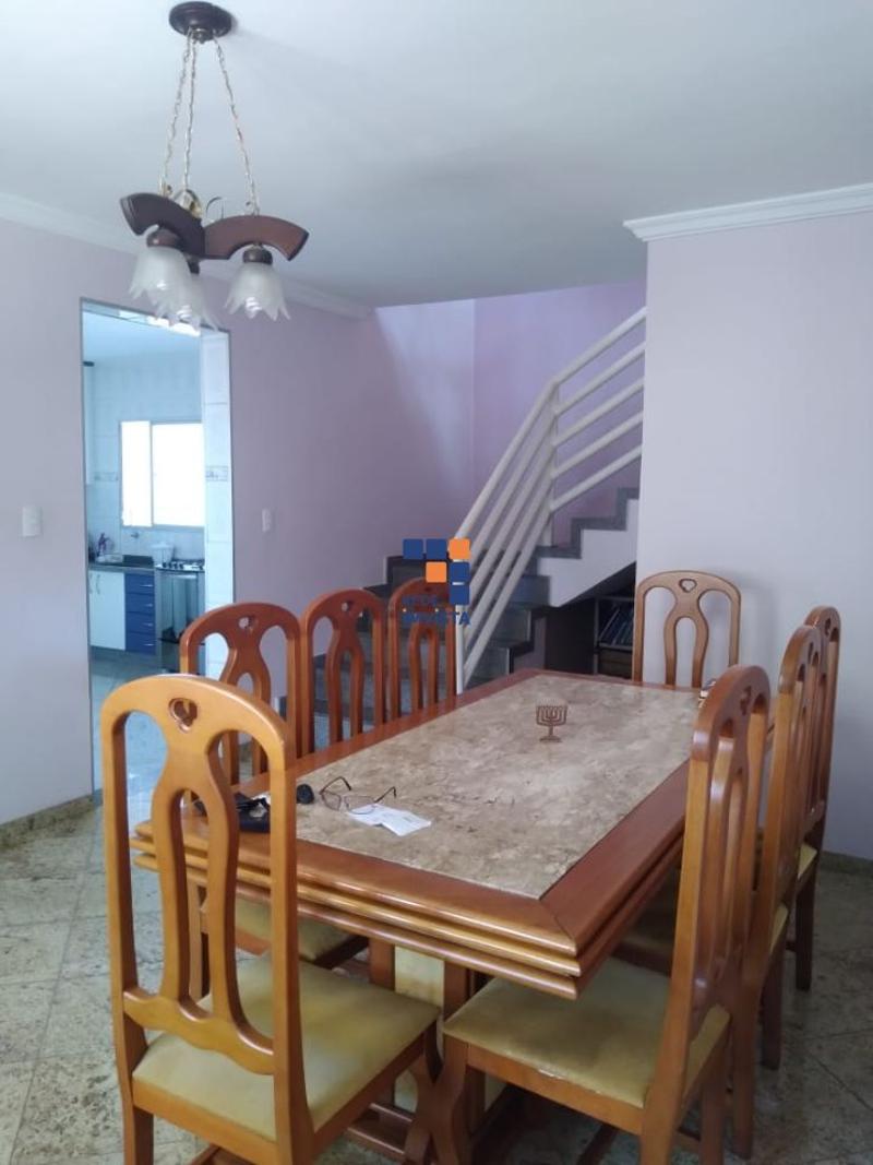 Casa à venda com 3 quartos, 360m² - Foto 12