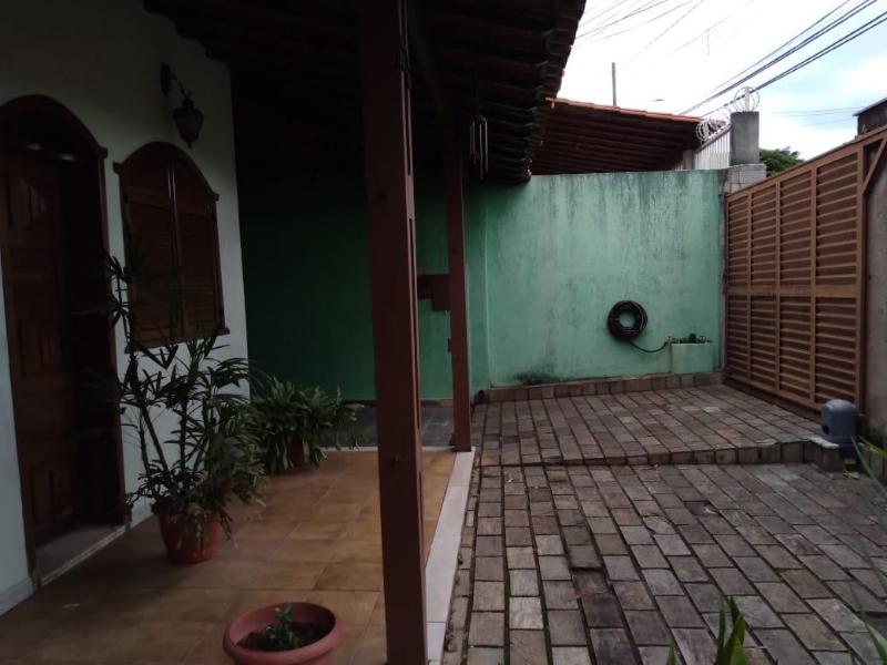 Casa à venda com 3 quartos, 360m² - Foto 9