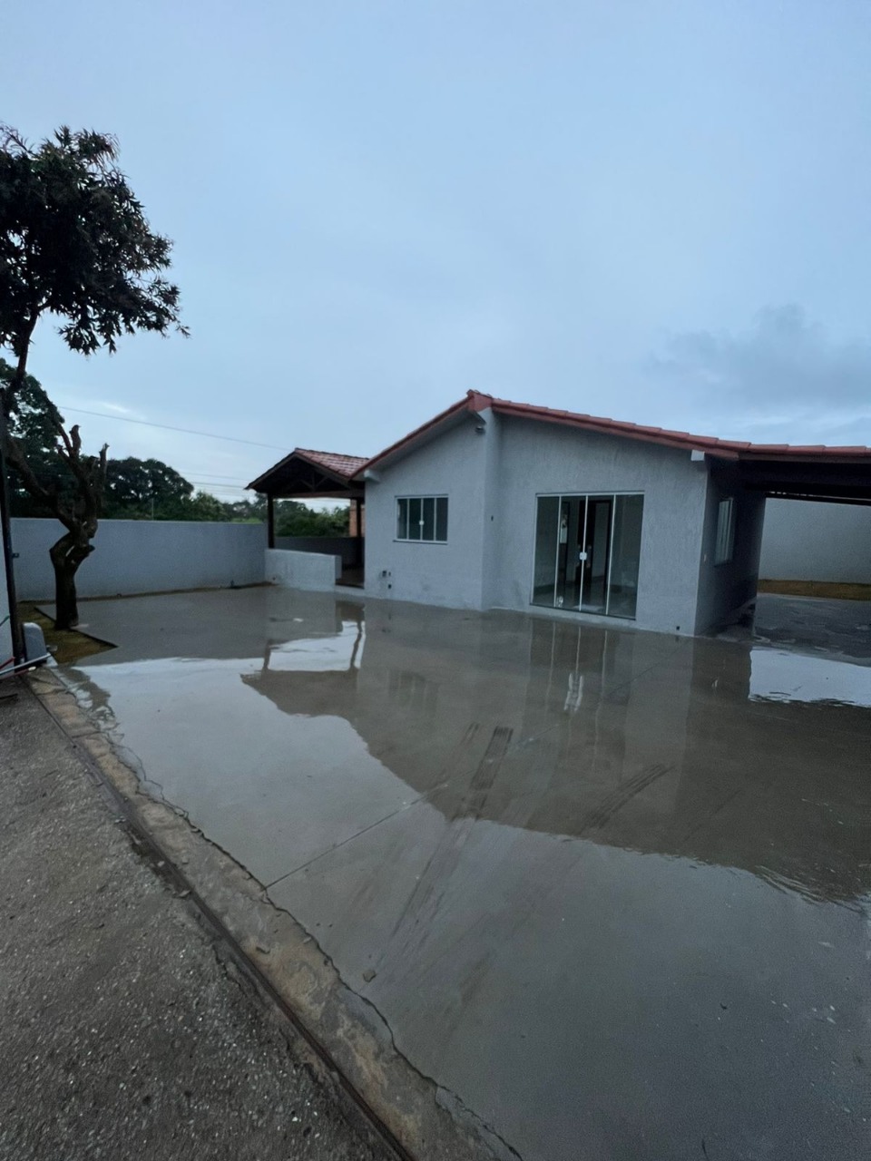 Casa à venda com 2 quartos, 300m² - Foto 14