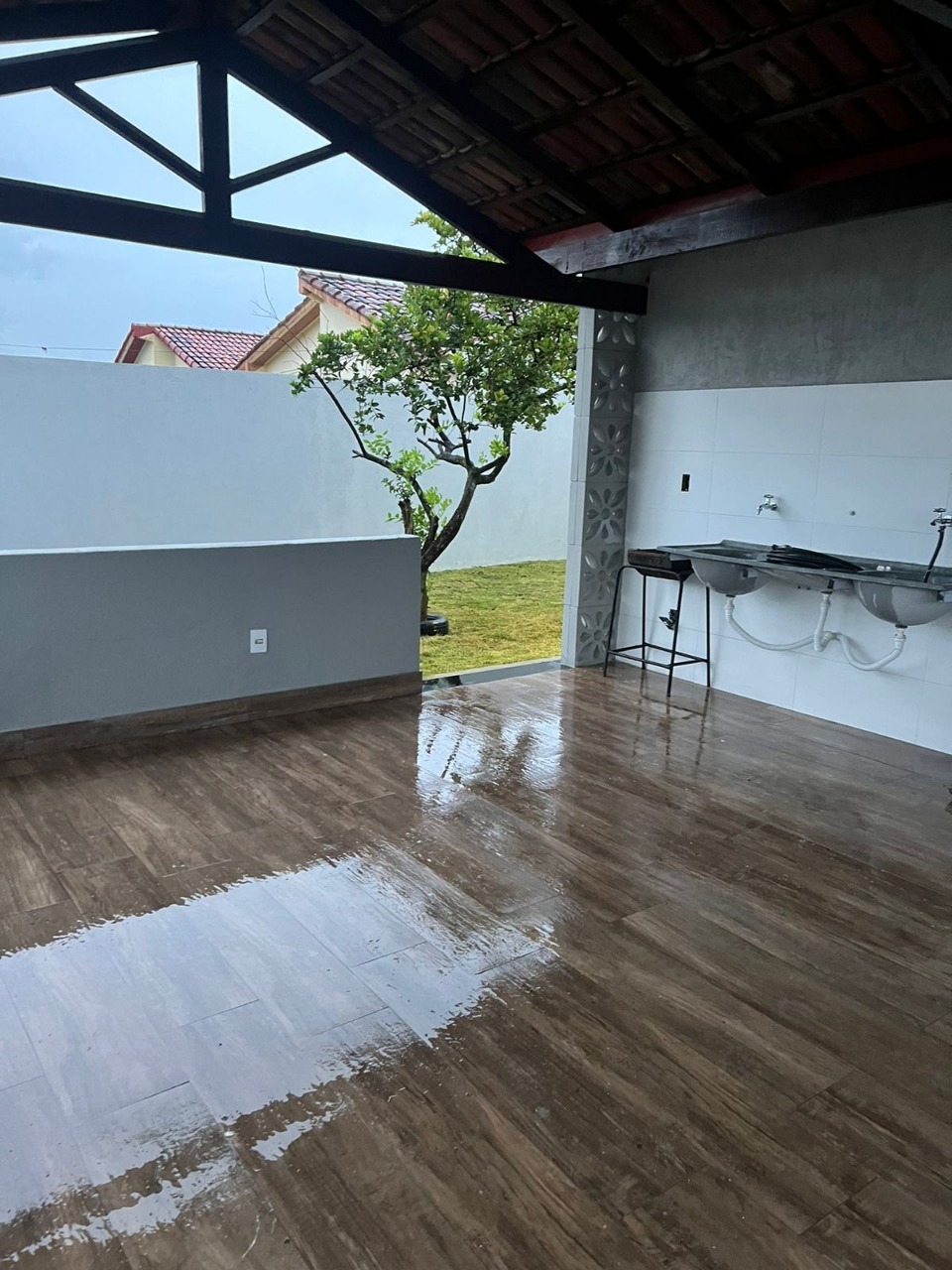 Casa à venda com 2 quartos, 300m² - Foto 19