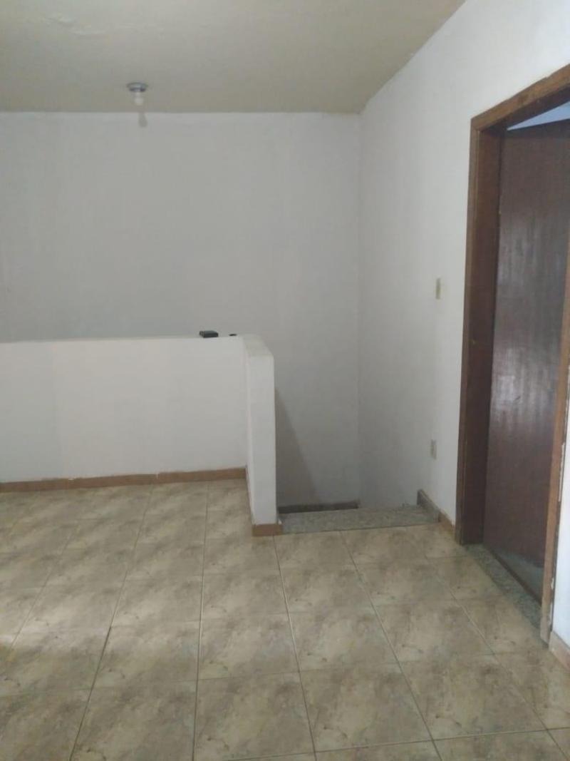 Casa à venda com 3 quartos, 190m² - Foto 6