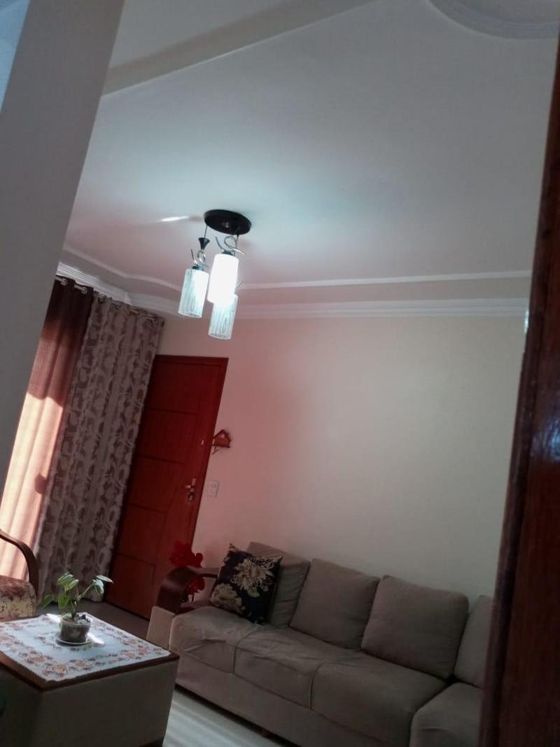 Apartamento à venda com 3 quartos, 70m² - Foto 2