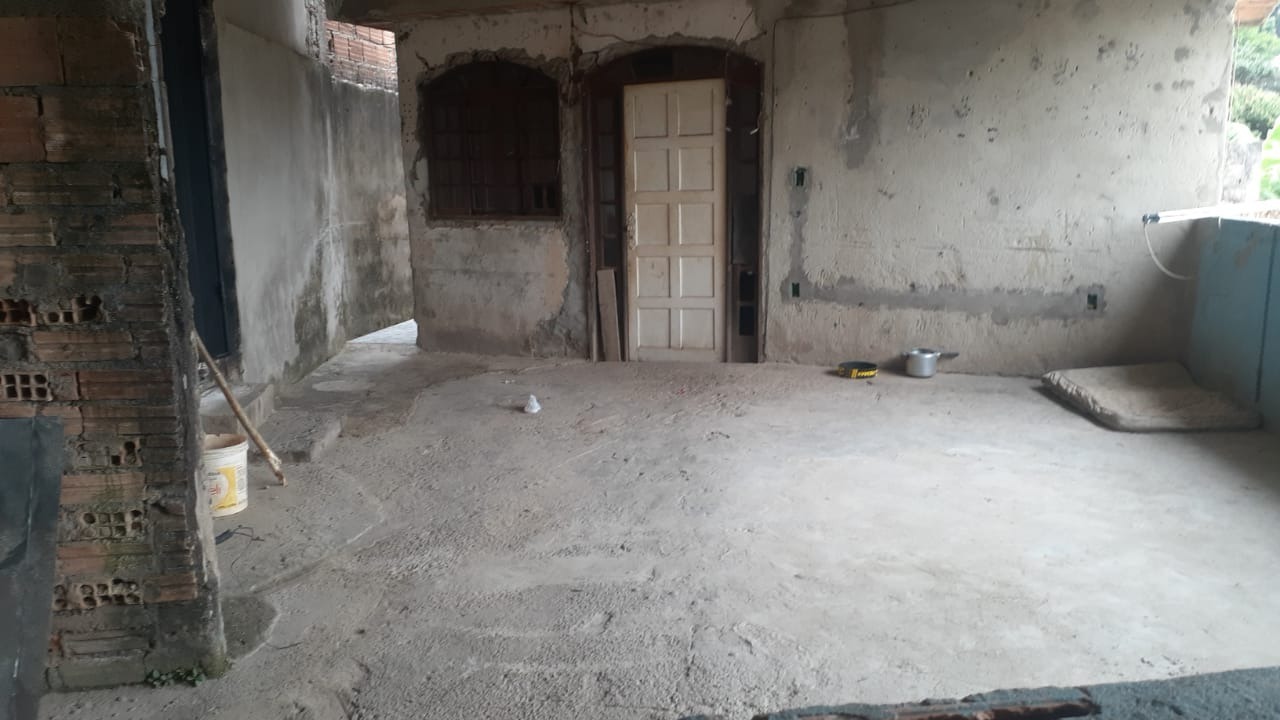 Casa à venda com 2 quartos, 200m² - Foto 18