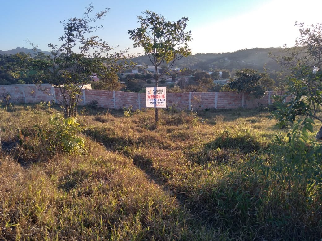 Terreno à venda, 360m² - Foto 1