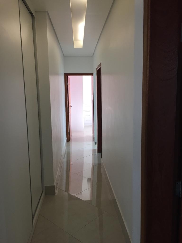 Casa à venda com 4 quartos, 500m² - Foto 16