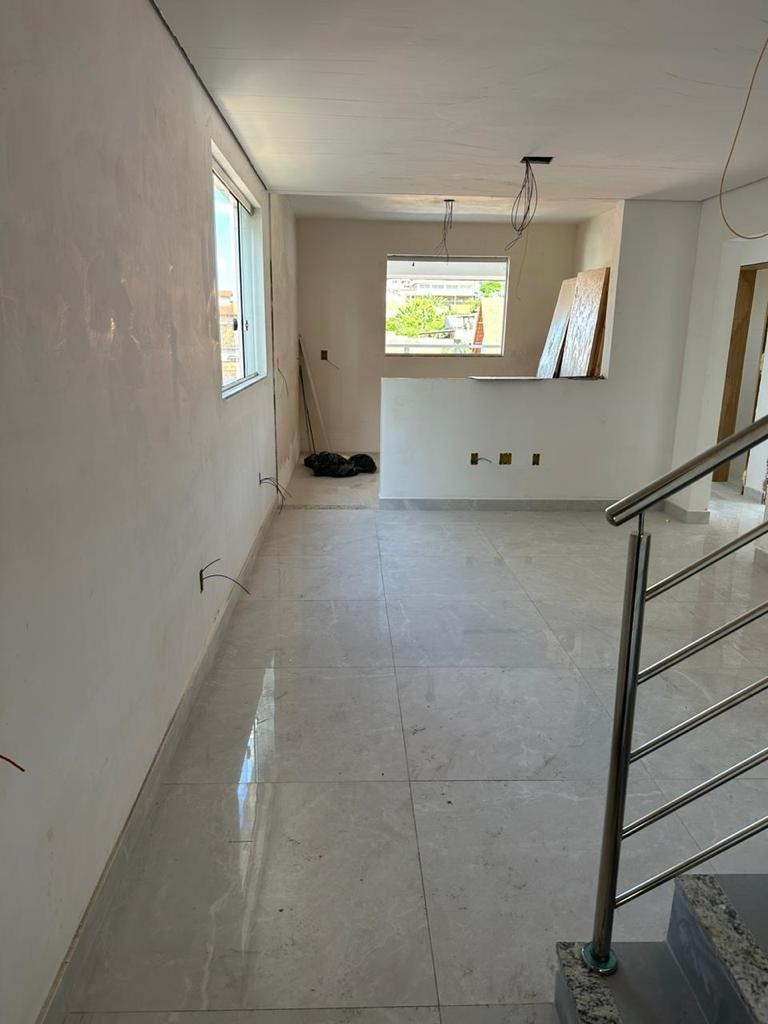 Cobertura à venda com 3 quartos, 190m² - Foto 2