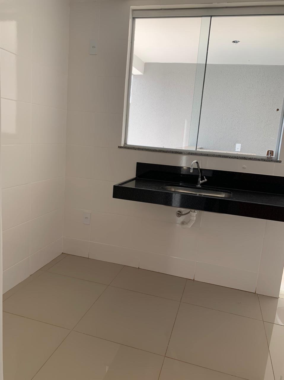 Apartamento à venda com 2 quartos, 60m² - Foto 4