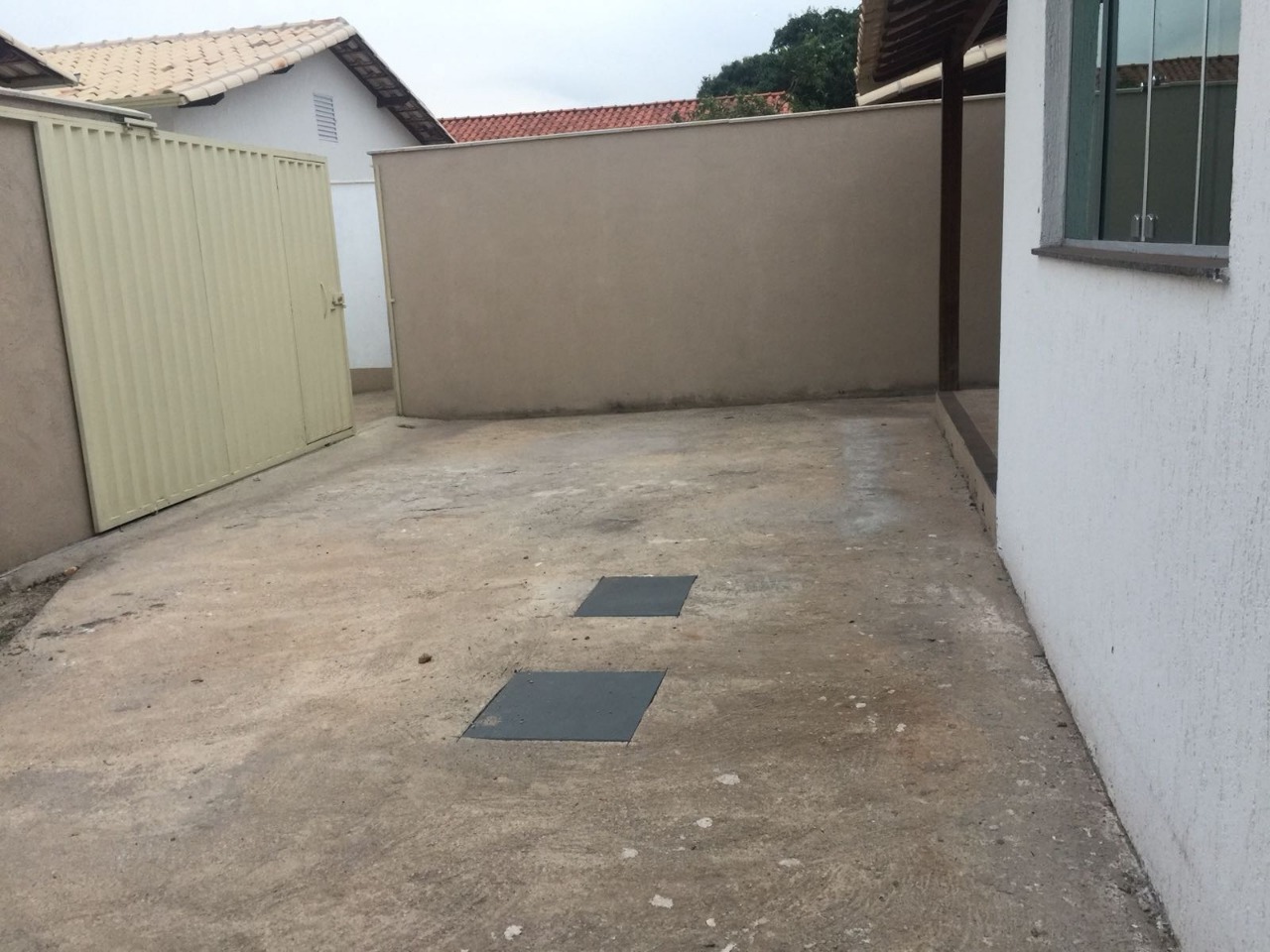 Casa à venda com 2 quartos, 55m² - Foto 4