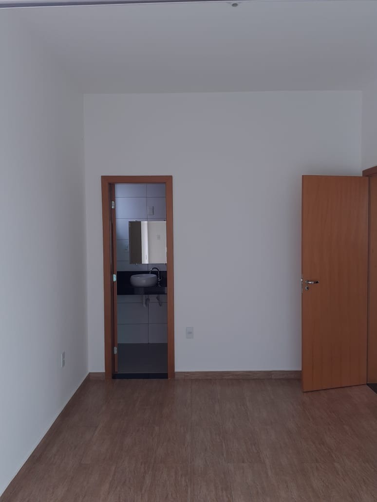 Apartamento à venda com 3 quartos, 136m² - Foto 9