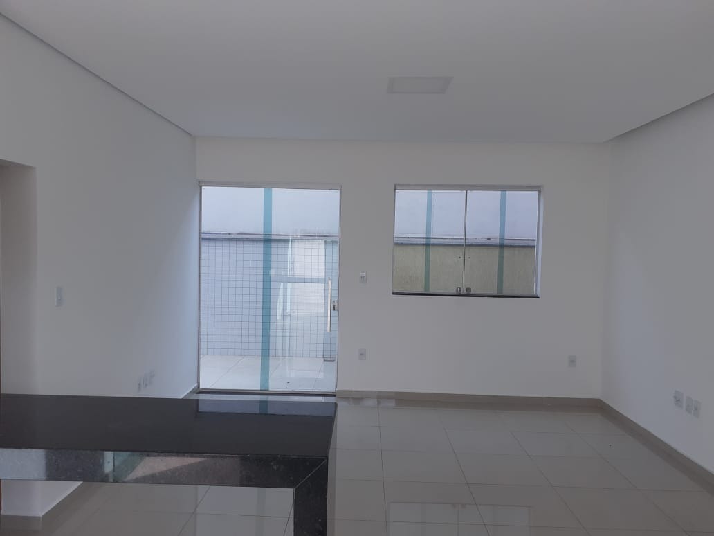 Apartamento à venda com 3 quartos, 136m² - Foto 4