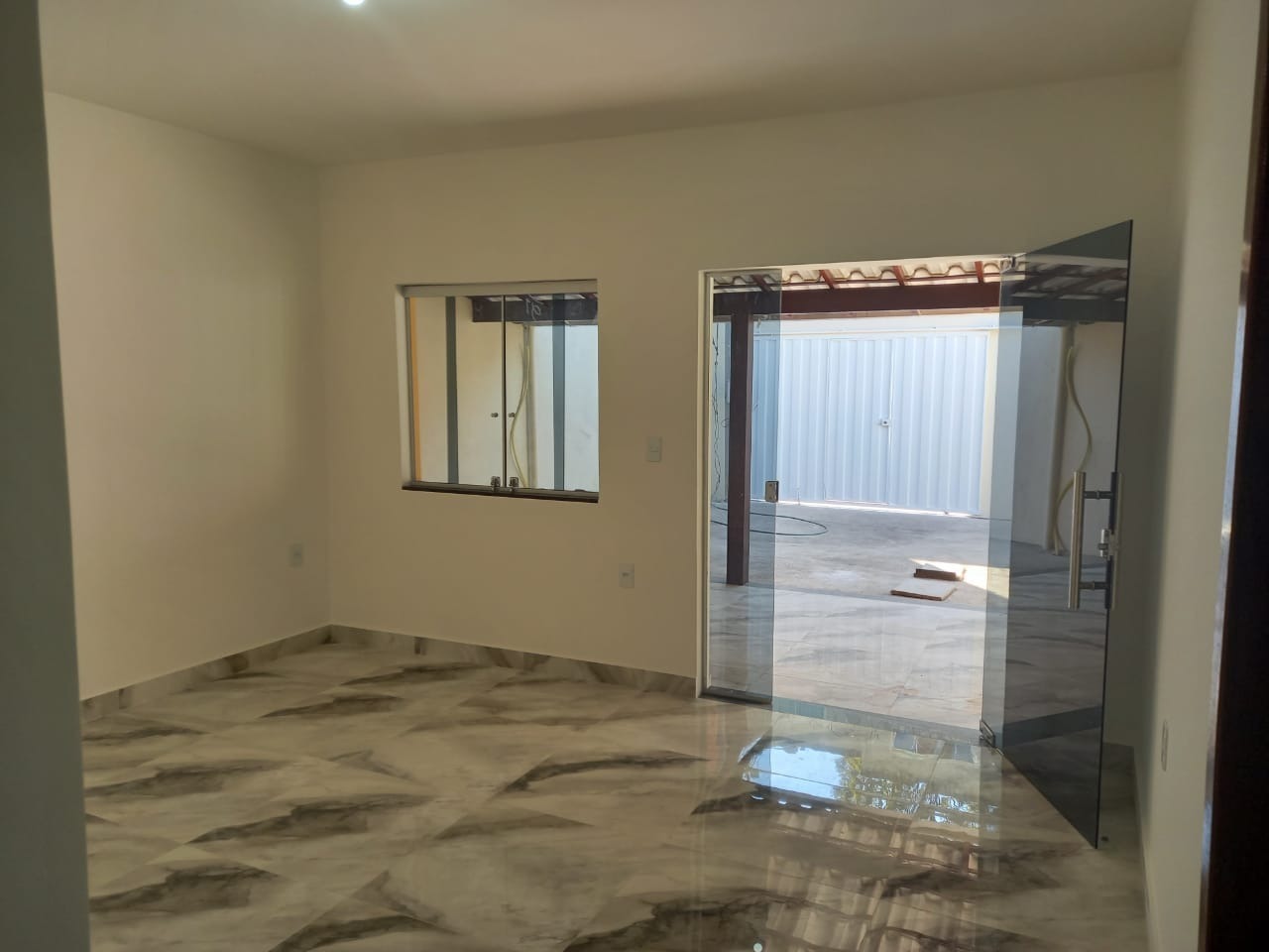 Casa à venda com 3 quartos, 200m² - Foto 4